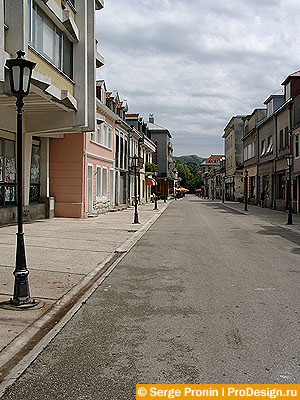 cet02.jpg (53020 bytes)