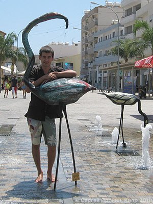 cyprus_3_79b.jpg (46375 bytes)