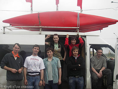 00_02.jpg (35325 bytes)
